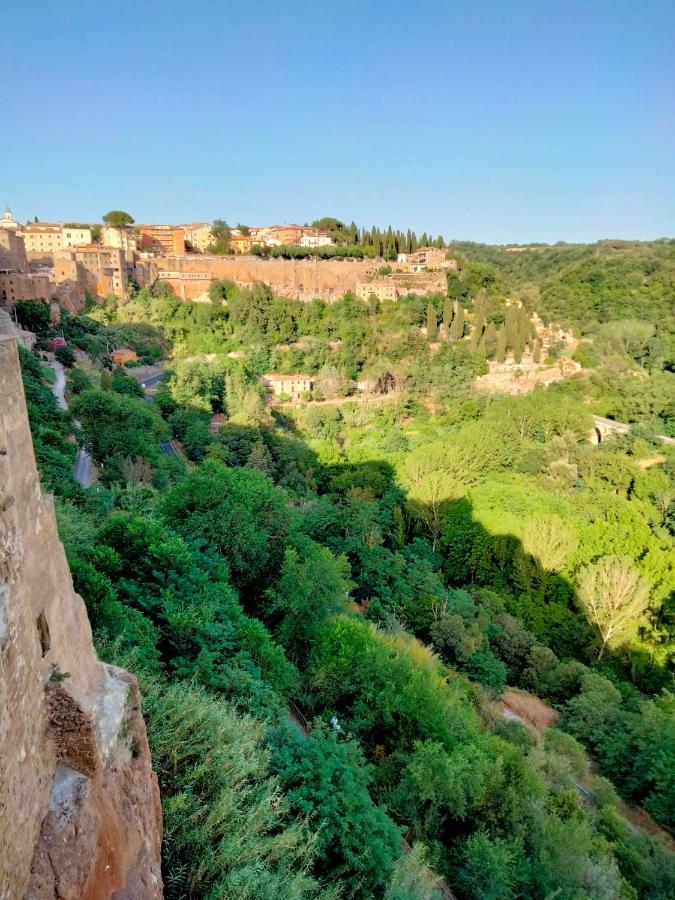 Vista Sulla Vallata Pitigliano Exterior photo